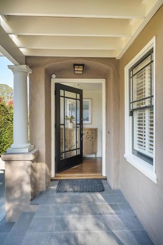 812 Newhall Road, Burlingame, CA 94010