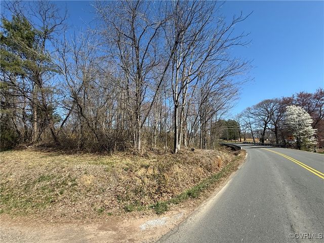 14619 Aden Rd, Manassas, VA 20113