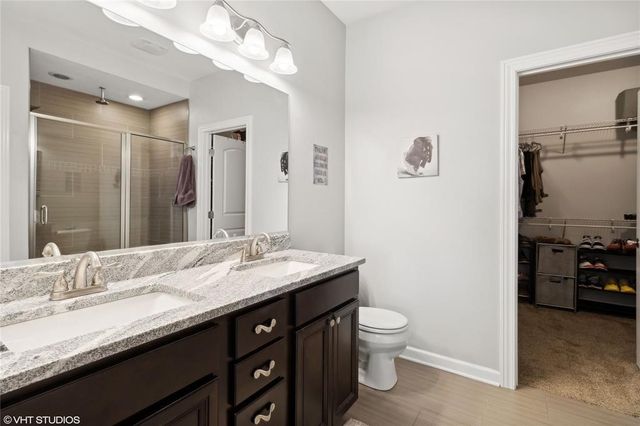 4653 SE Grosbeak Point, West Des Moines, IA 50265