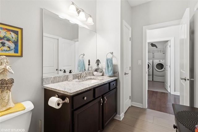 4653 SE Grosbeak Point, West Des Moines, IA 50265