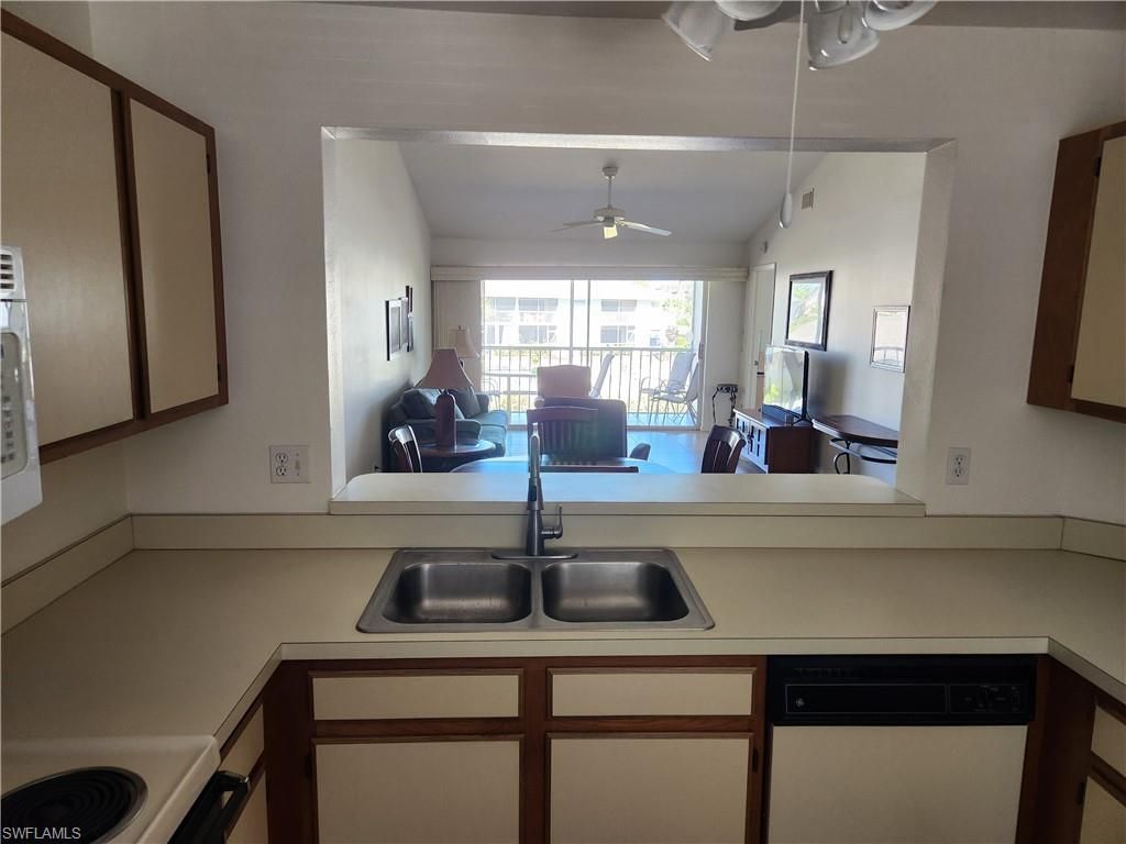 1350 Churchill CIR L203, NAPLES, FL 34116 — photo 4