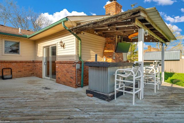 9505 Dolan Road, Columbus Twp, MI 48063