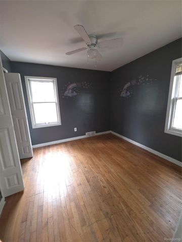 18432 Greenfield Road, Detroit, MI 48235