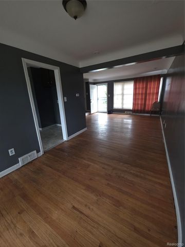 18432 Greenfield Road, Detroit, MI 48235