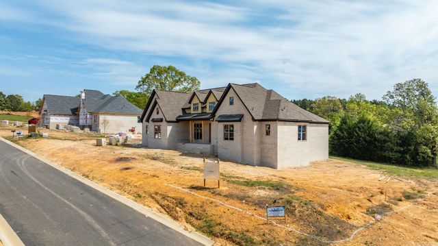 2 Bella View Dr, Greenbrier, AR 72058