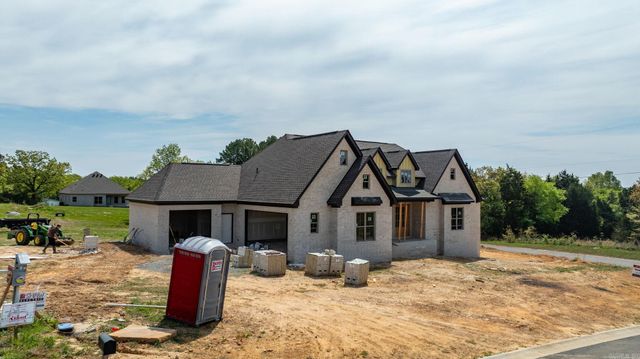 2 Bella View Dr, Greenbrier, AR 72058