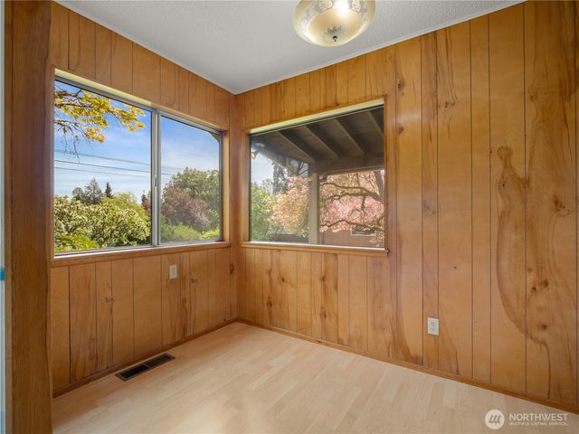 5704 N Ruby Street, Tacoma, WA 98407