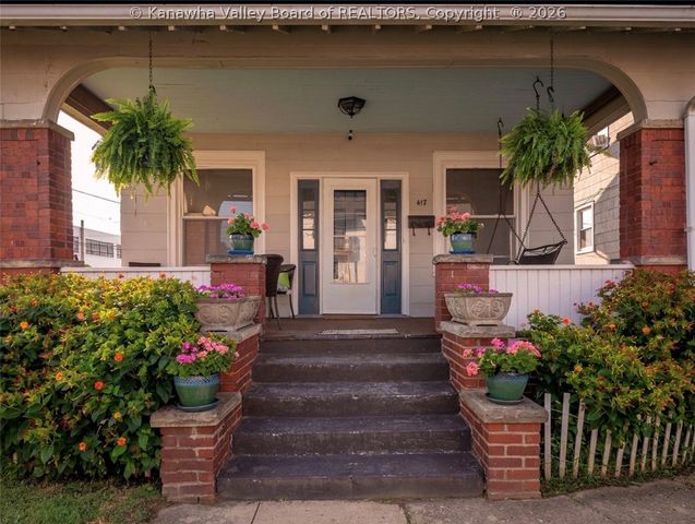 417 Beauregard Street, Charleston, WV 25301