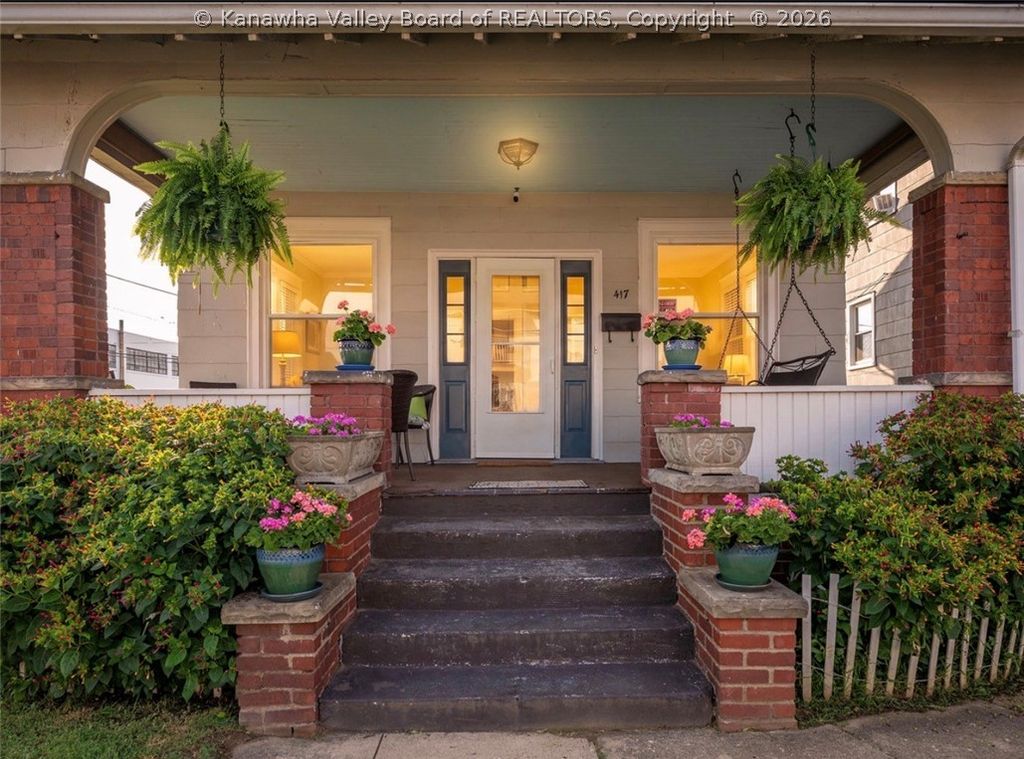 417 Beauregard Street, Charleston, WV 25301