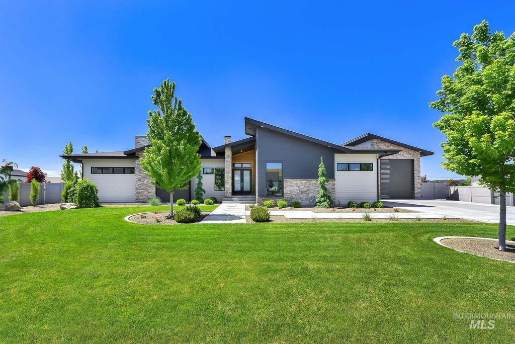 6553 S Pemberley Way, Meridian, ID 83642