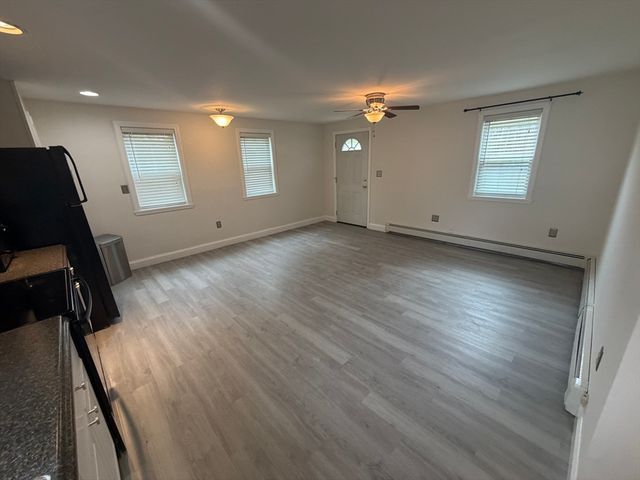 25 Thayer St, Methuen, MA 01844