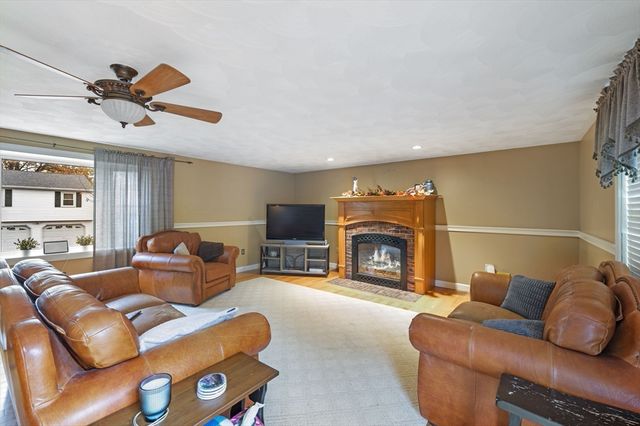 25 Thayer St, Methuen, MA 01844