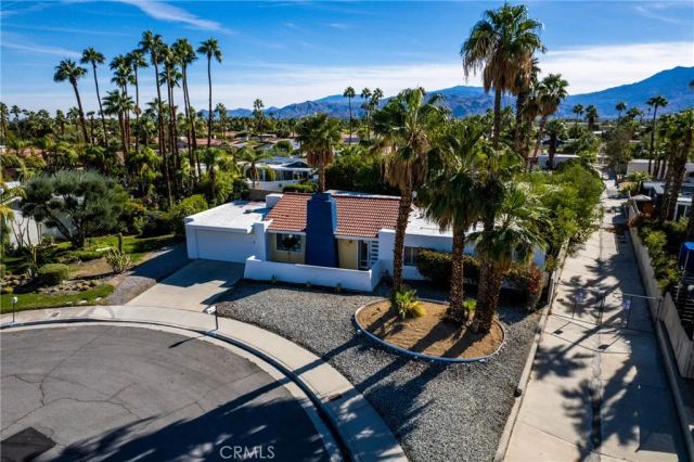 1123 E El Cid, Palm Springs, CA 92262