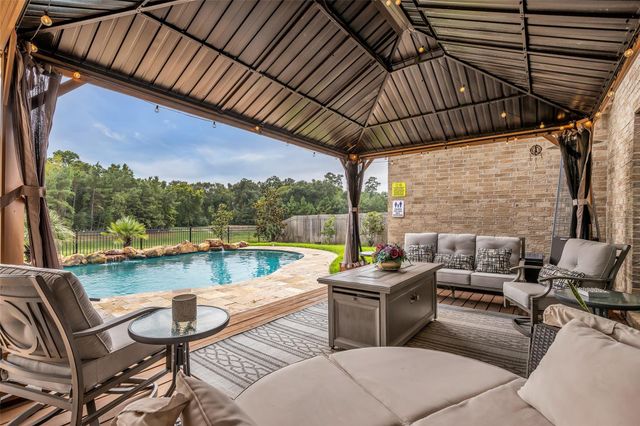 7211 Julie Pond Lane, Spring, TX 77389