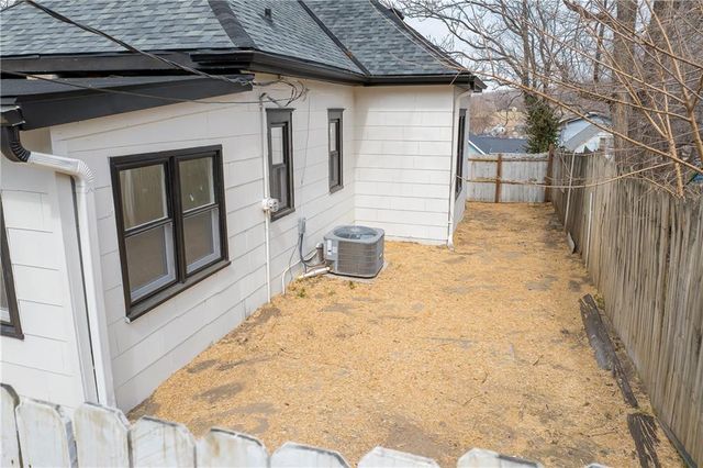 402 Blake Street, St Joseph, MO 64504