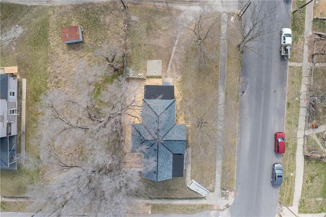 402 Blake Street, St Joseph, MO 64504