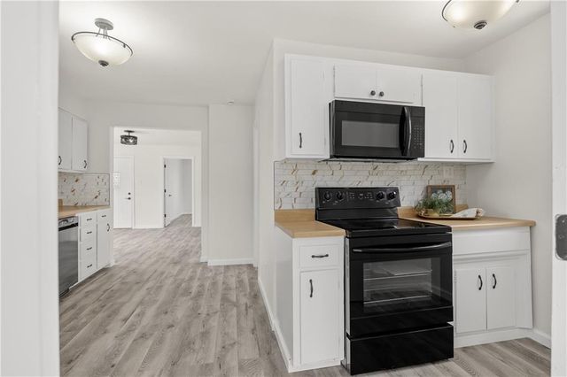 402 Blake Street, St Joseph, MO 64504