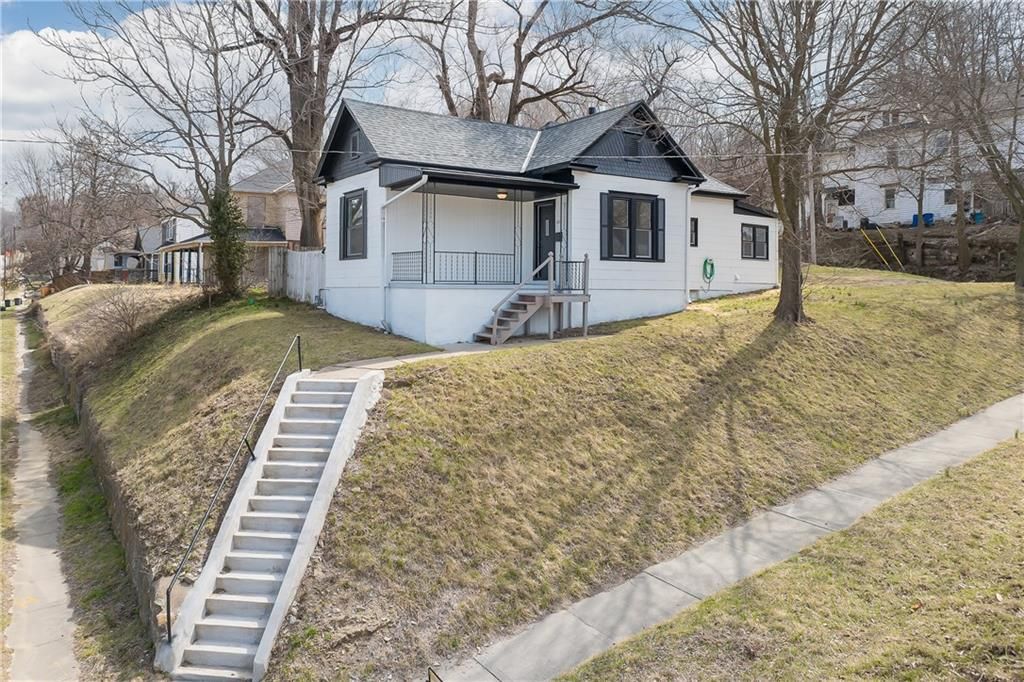 402 Blake Street, St Joseph, MO 64504