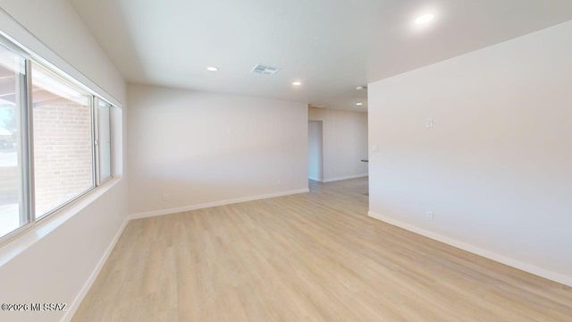 410 S Grinnell Avenue, Tucson, AZ 85710
