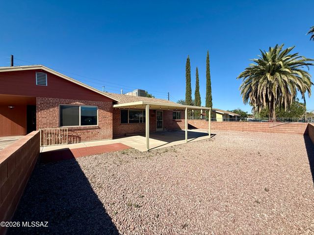 410 S Grinnell Avenue, Tucson, AZ 85710