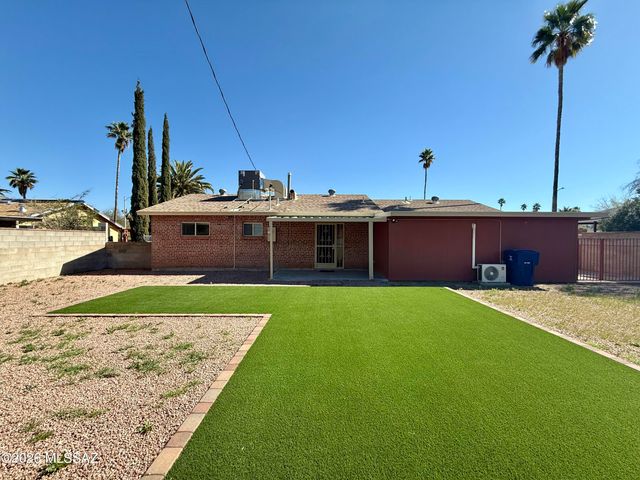 410 S Grinnell Avenue, Tucson, AZ 85710