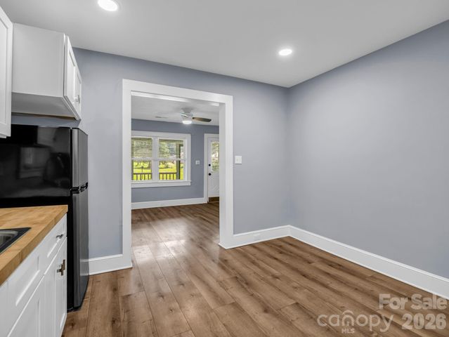 112 Resort Street 6, Hendersonville, NC 28792