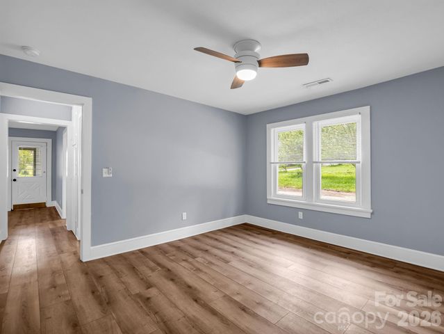 112 Resort Street 6, Hendersonville, NC 28792