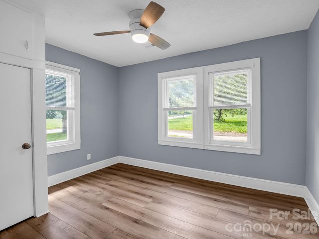 112 Resort Street 6, Hendersonville, NC 28792