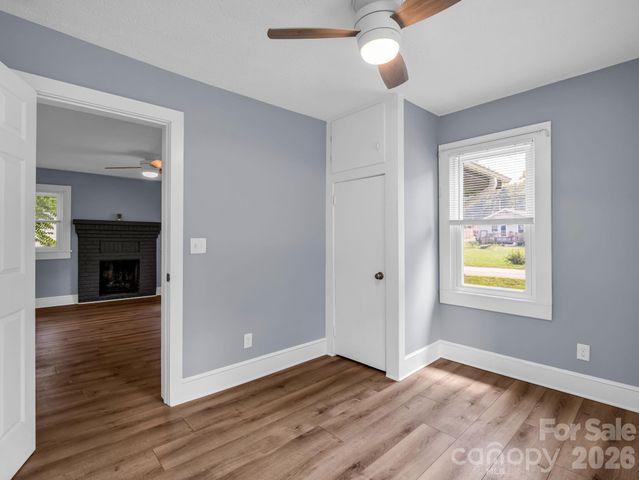 112 Resort Street 6, Hendersonville, NC 28792
