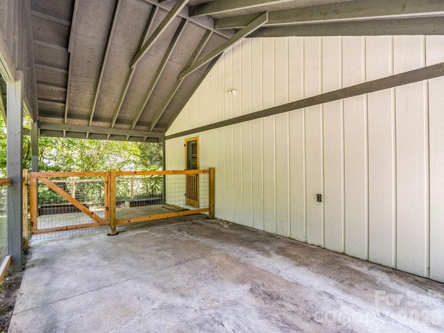 112 Resort Street 6, Hendersonville, NC 28792