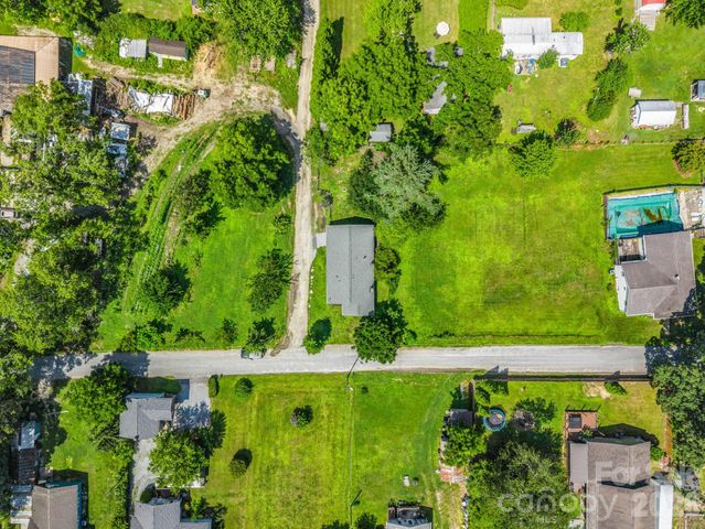 112 Resort Street 6, Hendersonville, NC 28792
