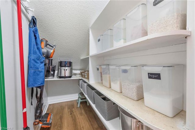 4455 Langhorne Drive, Winston-salem, NC 27106