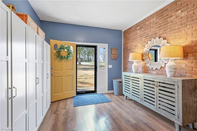 4455 Langhorne Drive, Winston-salem, NC 27106