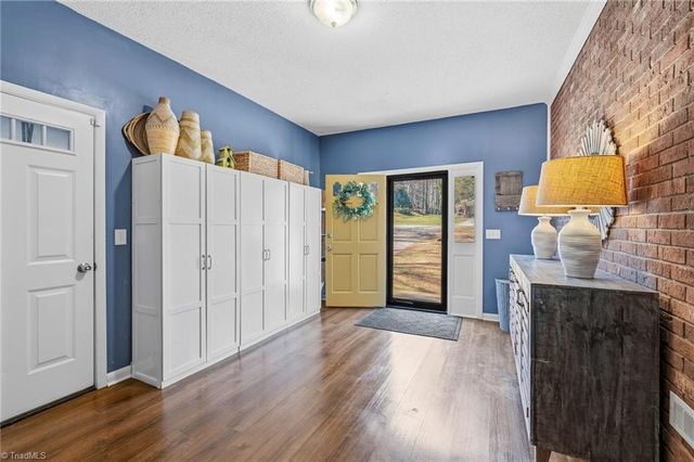 4455 Langhorne Drive, Winston-salem, NC 27106