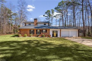 4455 Langhorne Drive, Winston-salem, NC 27106