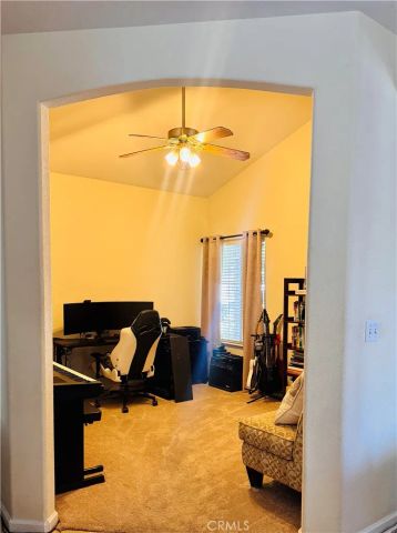 2559 E Fallbrook, Fresno, CA 93720