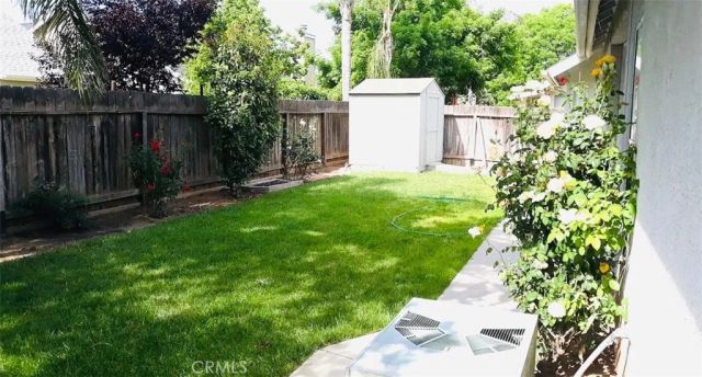 2559 E Fallbrook, Fresno, CA 93720