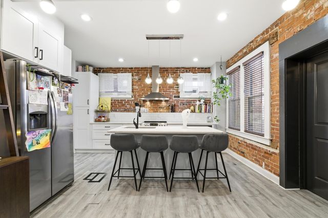 933 Linwood Avenue, Columbus, OH 43206