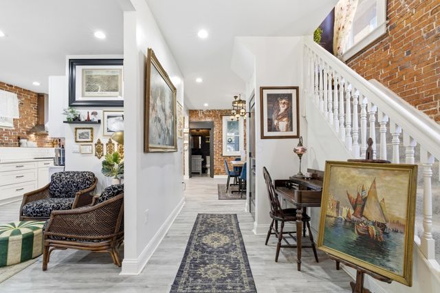 933 Linwood Avenue, Columbus, OH 43206