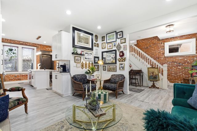 933 Linwood Avenue, Columbus, OH 43206