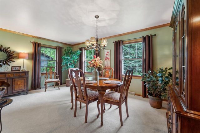 521 WILLOW DRIVE, Fond Du Lac, WI 54935