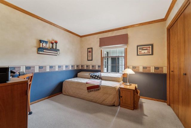 521 WILLOW DRIVE, Fond Du Lac, WI 54935