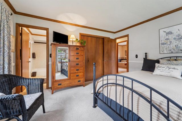 521 WILLOW DRIVE, Fond Du Lac, WI 54935