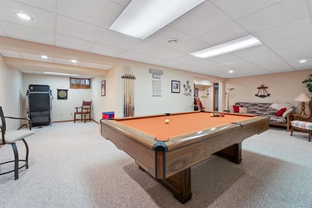 521 WILLOW DRIVE, Fond Du Lac, WI 54935