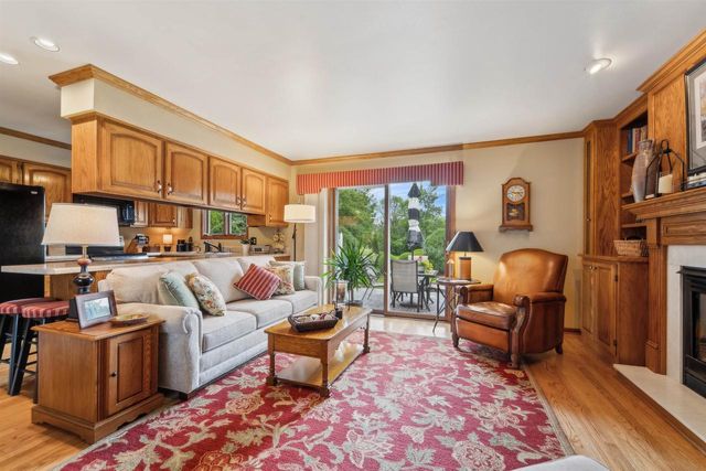 521 WILLOW DRIVE, Fond Du Lac, WI 54935