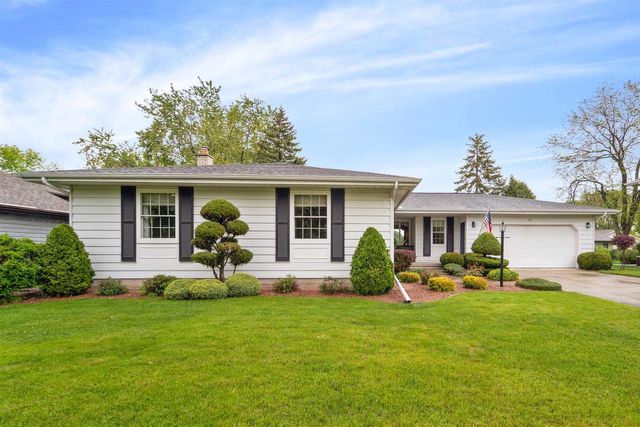 521 WILLOW DRIVE, Fond Du Lac, WI 54935