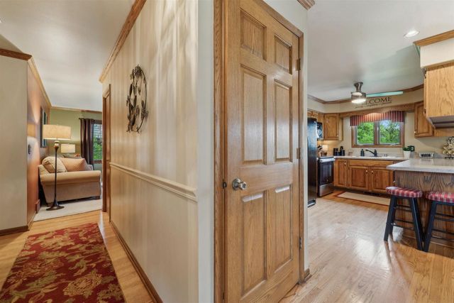 521 WILLOW DRIVE, Fond Du Lac, WI 54935