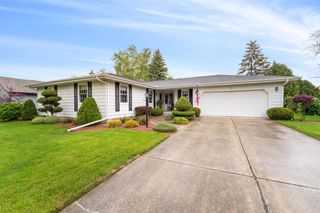 521 WILLOW DRIVE, Fond Du Lac, WI 54935