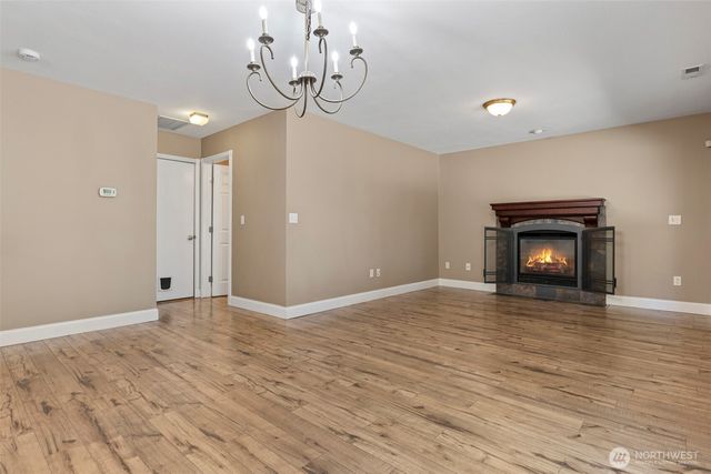 9917 140th Street Ct E, Puyallup, WA 98373