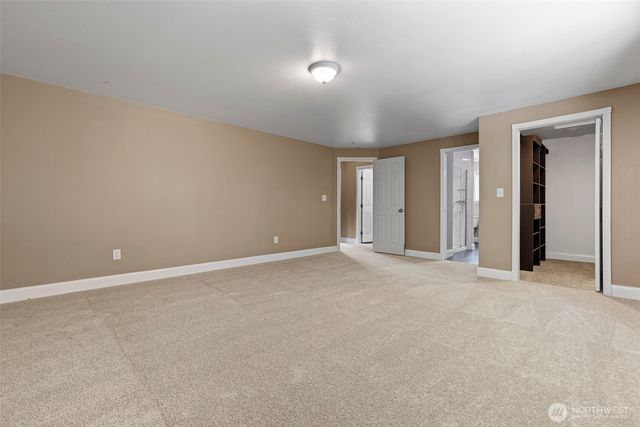 9917 140th Street Ct E, Puyallup, WA 98373
